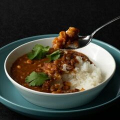 無添加のレトルトヴィーガンカレーで、毎日を笑顔に。忙しい主婦も罪悪感なく栄養満点